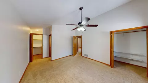 Bedroom - 2210 9th Ave SE, Willmar, MN 56201 photo 4 of 8