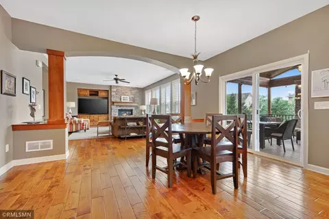 3631 Woodcrest Cir, Eagan, MN 55123 photo 17