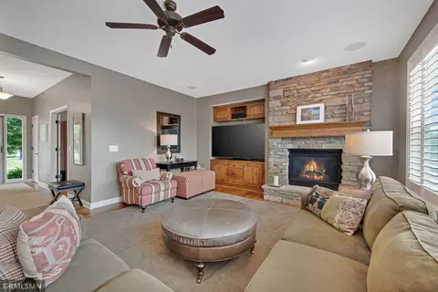 3631 Woodcrest Cir, Eagan, MN 55123 photo 8