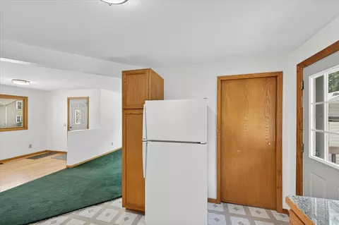 409 1st St E, Chaska, MN 55318 photo 15