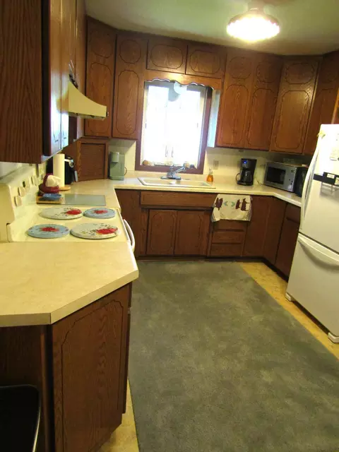 Kitchen - 231 E Sorenson Ave, Appleton, MN 56208 photo 1 of 3