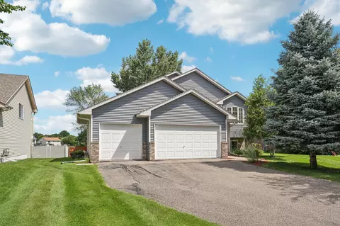 10601 Able St NE, Blaine, MN 55434