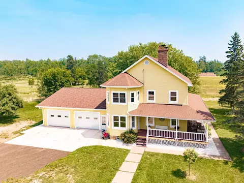 33415 Jackson Rd, Askov, MN 55704