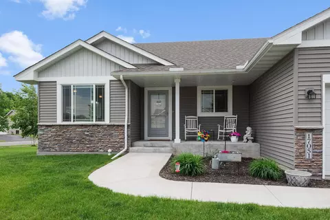 17051 Lupine Ln, Big Lake, MN 55309