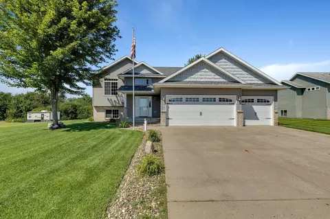 Exterior - 972 Waters Edge Cir, Avon, MN 56310 photo 4 of 9