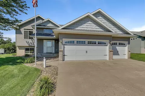 Exterior - 972 Waters Edge Cir, Avon, MN 56310 photo 3 of 9