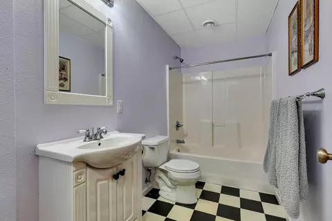 Bath - 972 Waters Edge Cir, Avon, MN 56310 photo 3 of 3