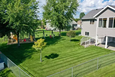 Exterior - 972 Waters Edge Cir, Avon, MN 56310 photo 8 of 9