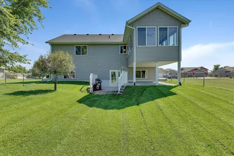 Exterior - 972 Waters Edge Cir, Avon, MN 56310 photo 2 of 9