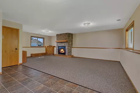 Living - 972 Waters Edge Cir, Avon, MN 56310 photo 4 of 4