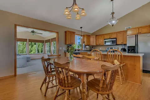 Dining - 972 Waters Edge Cir, Avon, MN 56310 photo 1 of 2