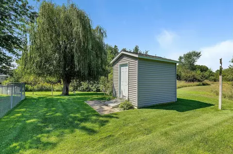Exterior - 972 Waters Edge Cir, Avon, MN 56310 photo 6 of 9