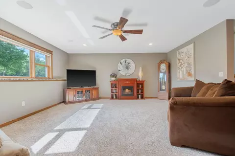 11115 Red Leaf Dr, Rogers, MN 55374 photo 35