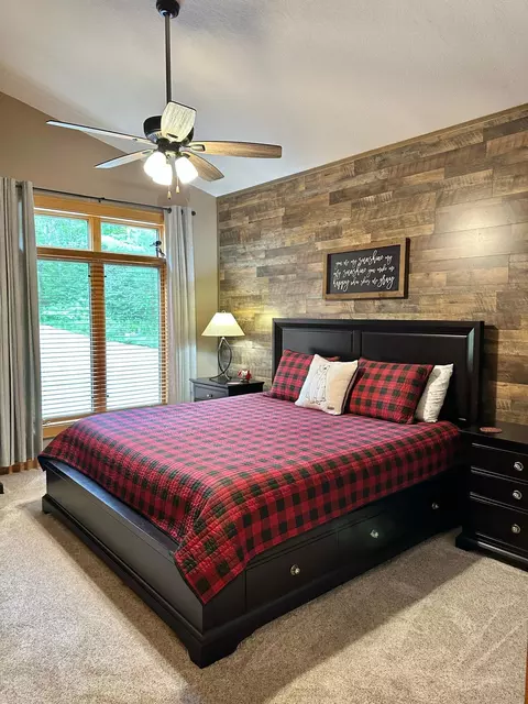 Bedroom - 6714 Shingobee Rd NW, Walker, MN 56484 photo 1 of 13