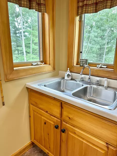 Kitchen - 6714 Shingobee Rd NW, Walker, MN 56484 photo 17 of 18