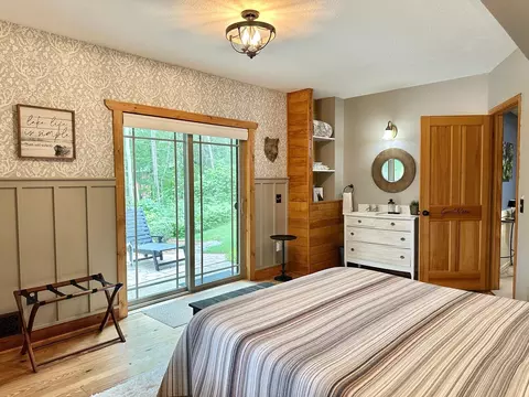 Bedroom - 6714 Shingobee Rd NW, Walker, MN 56484 photo 10 of 13
