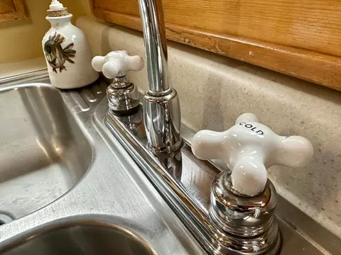 Kitchen - 6714 Shingobee Rd NW, Walker, MN 56484 photo 18 of 18