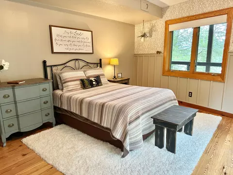Bedroom - 6714 Shingobee Rd NW, Walker, MN 56484 photo 8 of 13