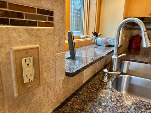 Kitchen - 6714 Shingobee Rd NW, Walker, MN 56484 photo 6 of 18