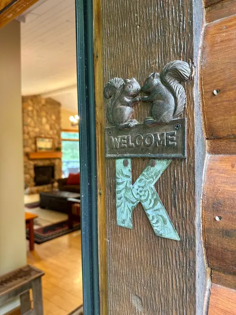 Entry Way - 6714 Shingobee Rd NW, Walker, MN 56484 photo 2 of 9