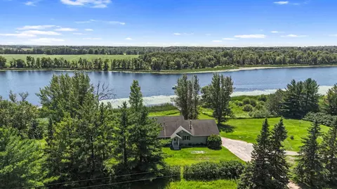 51800 500th St, Menahga, MN 56464