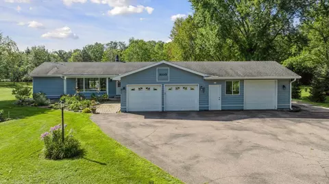3310 Red Fox Dr, Medina, MN 55340
