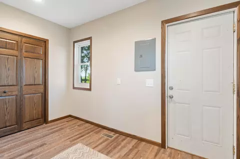 Entry Way - 6136 220th St E, Faribault, MN 55021 photo 4 of 4