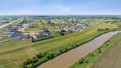 138 Annies Way, Mapleton, ND 58059 photo 10