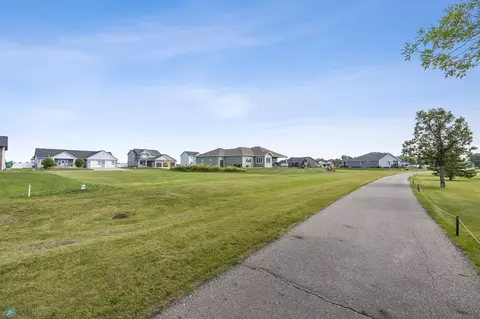 138 Annies Way, Mapleton, ND 58059 photo 13