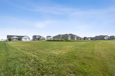 138 Annies Way, Mapleton, ND 58059 photo 19
