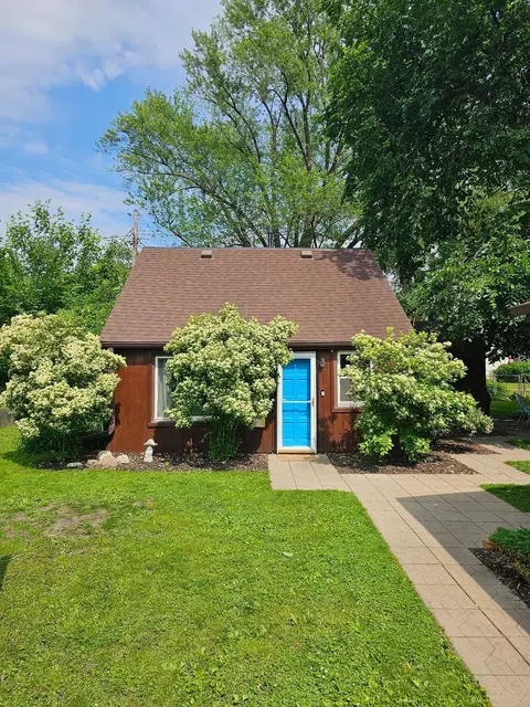 8143 Pillsbury Ave S, Bloomington, MN 55420