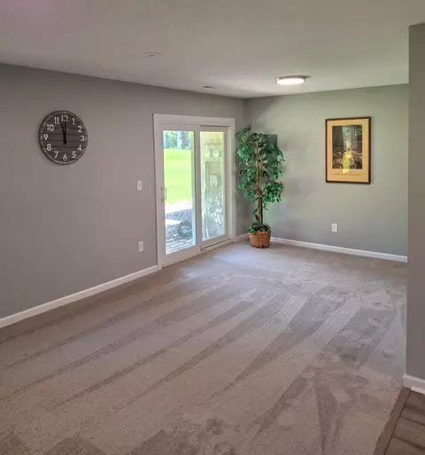 Living - 4112 S Meadowlark Rd, Eagan, MN 55122 photo 3 of 5
