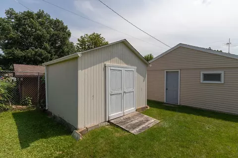 2017 4th Ave SE, Austin, MN 55912 photo 37
