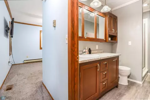 Bath - 921 16th St S, Fargo, ND 58103 photo 2 of 4