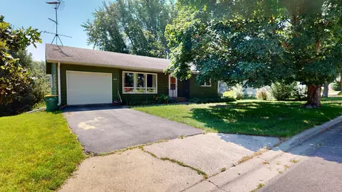 417 Euclid St, Alden, MN 56009