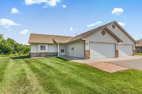 201 Appaloosa Ct, Braham, MN 55006