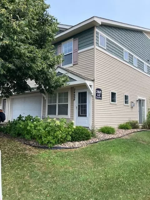 2469 Dawes Pl #F, River Falls, WI 54022