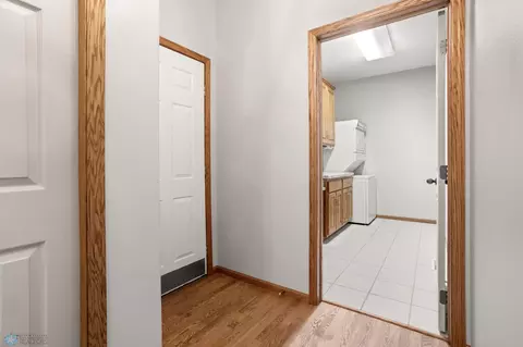 Entry Way - 1172 Eagle Park Dr S, Fargo, ND 58104 photo 6 of 8