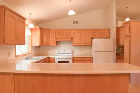 215 River Oaks Dr, Cold Spring, MN 56320 photo 6