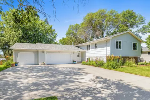 16951 88th Ave N, Maple Grove, MN 55311