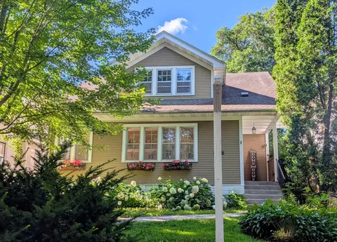 2048 Portland Ave, Saint Paul, MN 55104