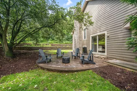 4555 Oak Chase Way, Eagan, MN 55123 photo 23