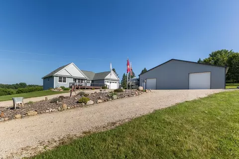 3195 115th St NW, Oronoco, MN 55960 photo 2