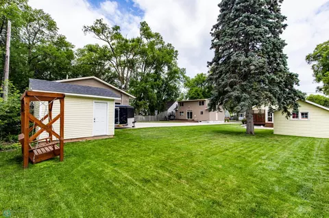 1526 9th Ave S, Fargo, ND 58103 photo 41
