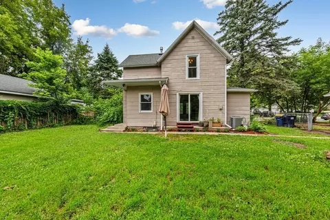 308 7th St E, Northfield, MN 55057 photo 4