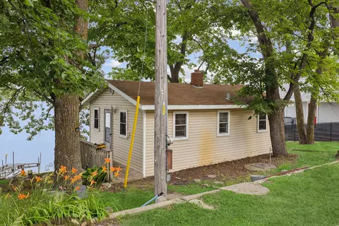 16613 Carnelian Rd, Kimball, MN 55353