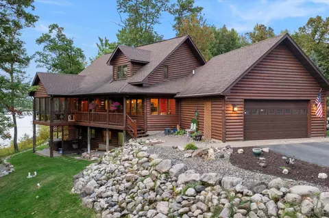 38277 Moccasin Dr, Crosslake, MN 56442