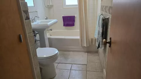 806 Oakland Pl NE, Austin, MN 55912 photo 9
