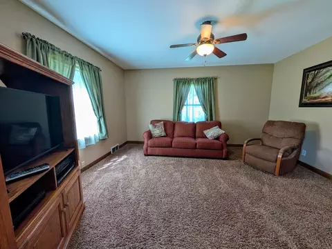Other - 918 N 3rd St, Montevideo, MN 56265 photo 2 of 19