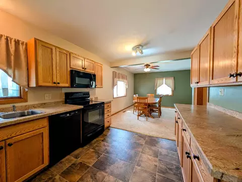Kitchen - 918 N 3rd St, Montevideo, MN 56265 photo 2 of 6